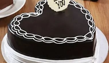 Chocolaty Heart Shape Cake