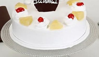 Diwali Pineapple Cake