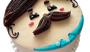 Mustache Vanilla Cake