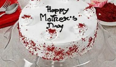Red Velvet Cake For Mom