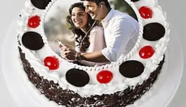 Round Black Forest Photo Cake