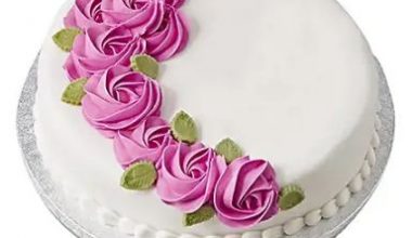 White Fondant Cake