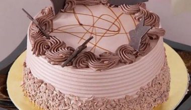 Chocolaty Cream Cake