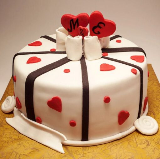 Fondant Love Cake — Online Delivery in Guwahati | Petalscart