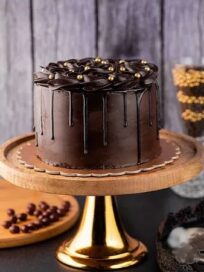 Posh Chocolate Cake