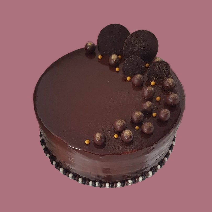 Best Chocolate Crunchy Cake In Pune | Order Online