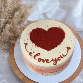 Love Red Velvet Cake